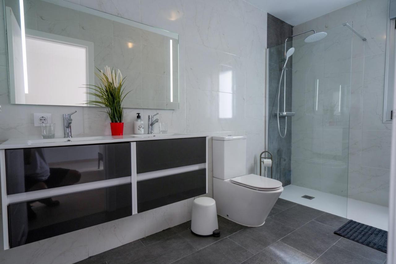 Luxurious Apartment With Large Terrace And Sea Views Tabaiba エクステリア 写真